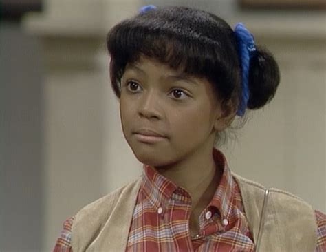 kim fields young|Kim Fields Through The Years: From Facts of Life to Blessed。